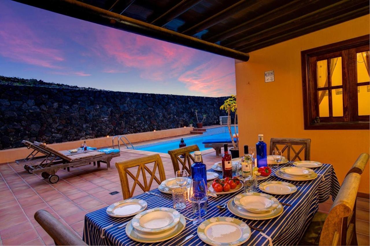 Casa Acequia Villa ตินาโค ภายนอก รูปภาพ