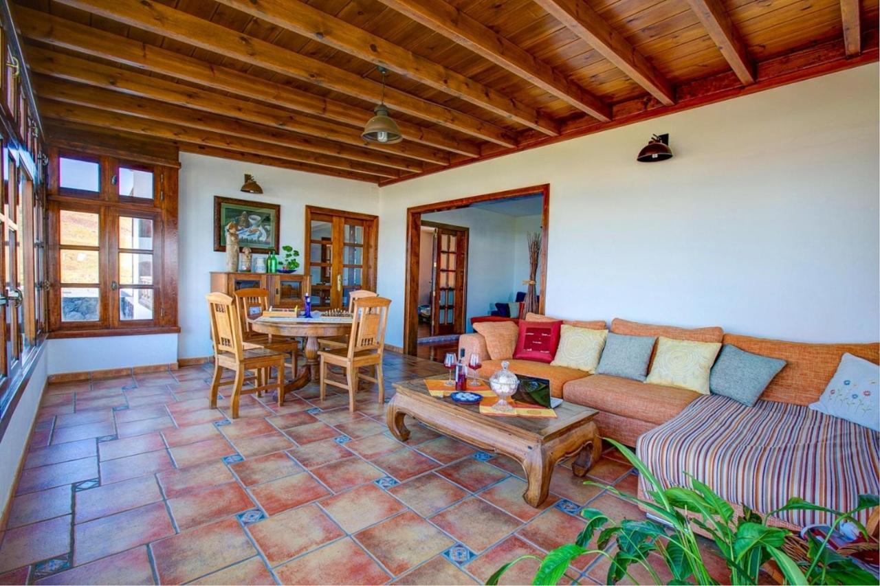 Casa Acequia Villa ตินาโค ภายนอก รูปภาพ